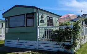 Lovely Bright Modern Caravan Swanage On Peaceful And Tranquil Holiday Park